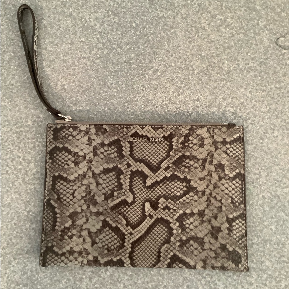 Michael Kors wristlet